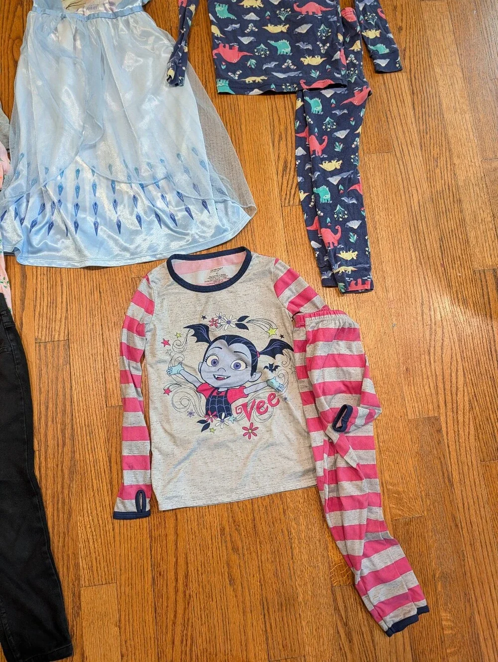 Girls' 4t/5t Bundle Smoke Free Homee